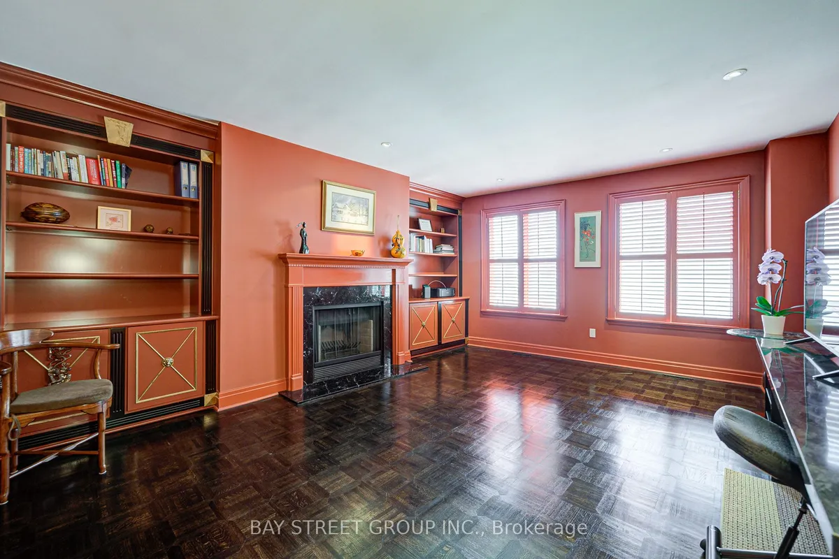 529 Davenport Road, ON M5R 3R5