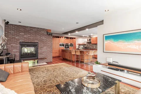 94 Laurentide Drive, ON M3A 3E5