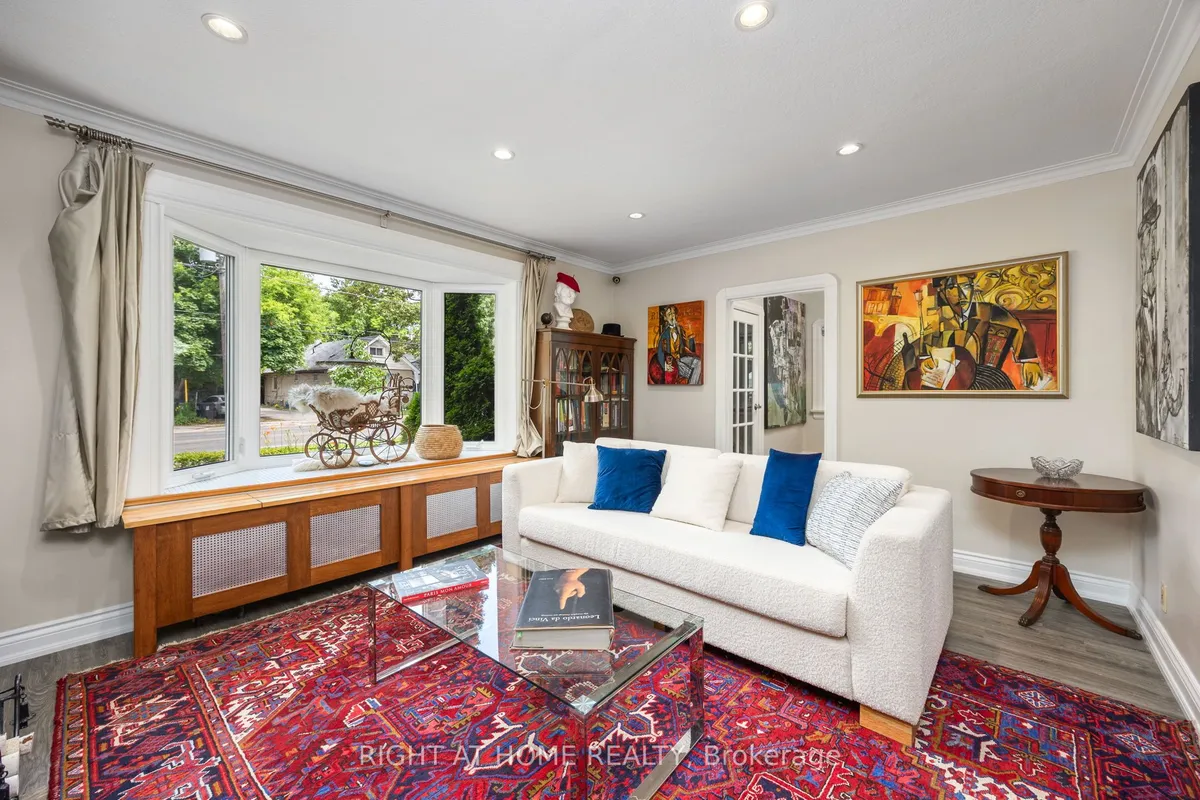 107 Otter Crescent, ON M5N 2W9