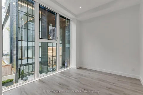 11 Gloucester Street, ON M4Y 1L8