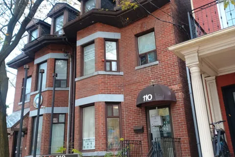 110 Beverley Street, ON M5T 1Y2