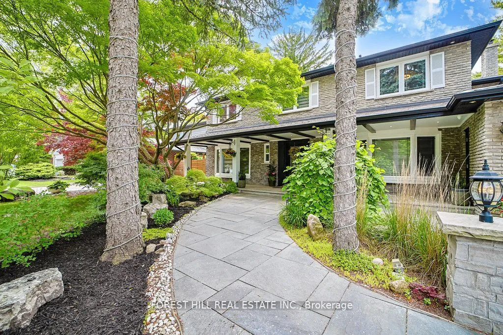 160 Banbury Road, ON M3B 2L8