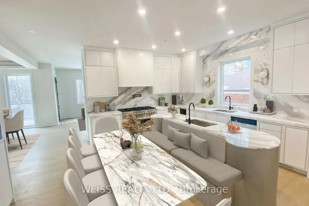 137 Bannockburn Avenue, ON M5M 2N4