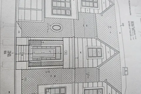 28 Glen Echo Road, ON M4N 2E1