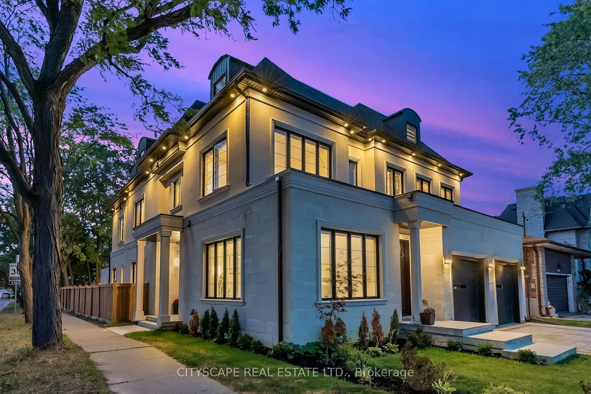 140 Hillmount Avenue, ON M6B 1X8