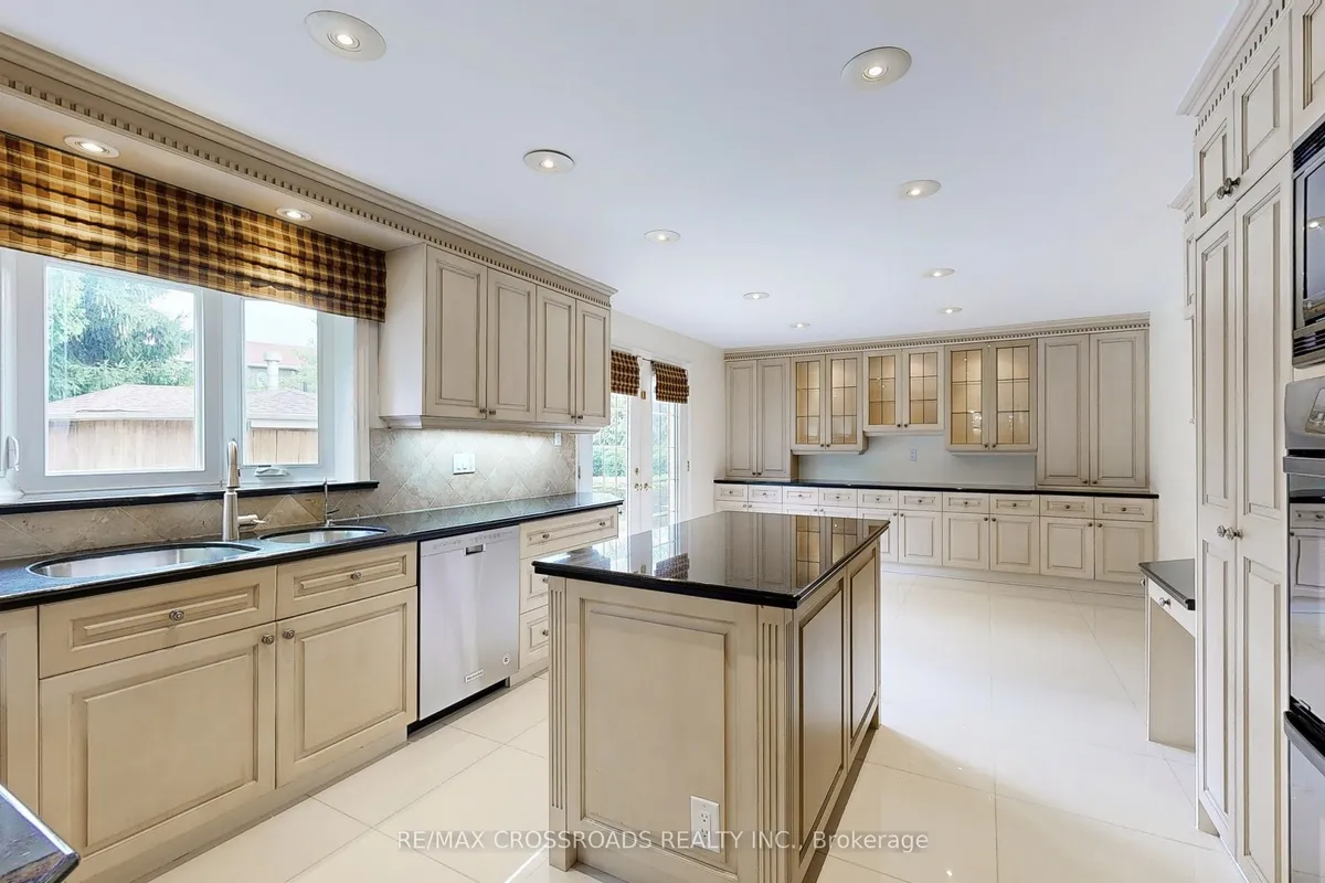 58 Cosmic Drive, ON M3B 3G2