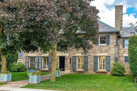 42 Lytton Boulevard, ON M4R 1L3