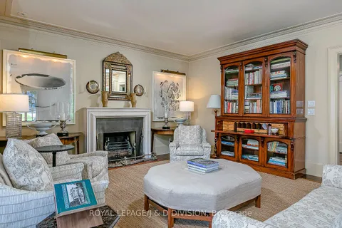 42 Lytton Boulevard, ON M4R 1L3