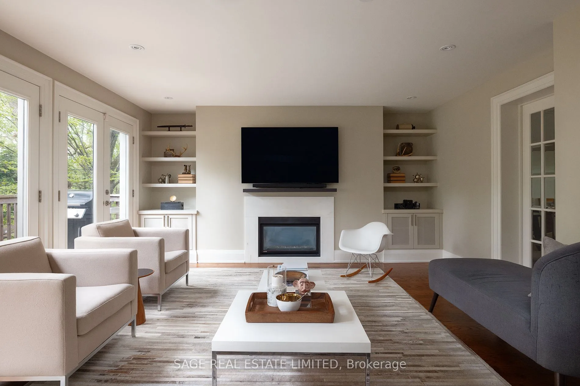 9 Canfield Place, ON M3B 2V5