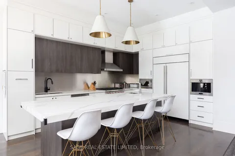 40 Hoyle Avenue, ON M4S 2X6