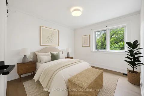 658 Davenport Road, ON M5R 1K9