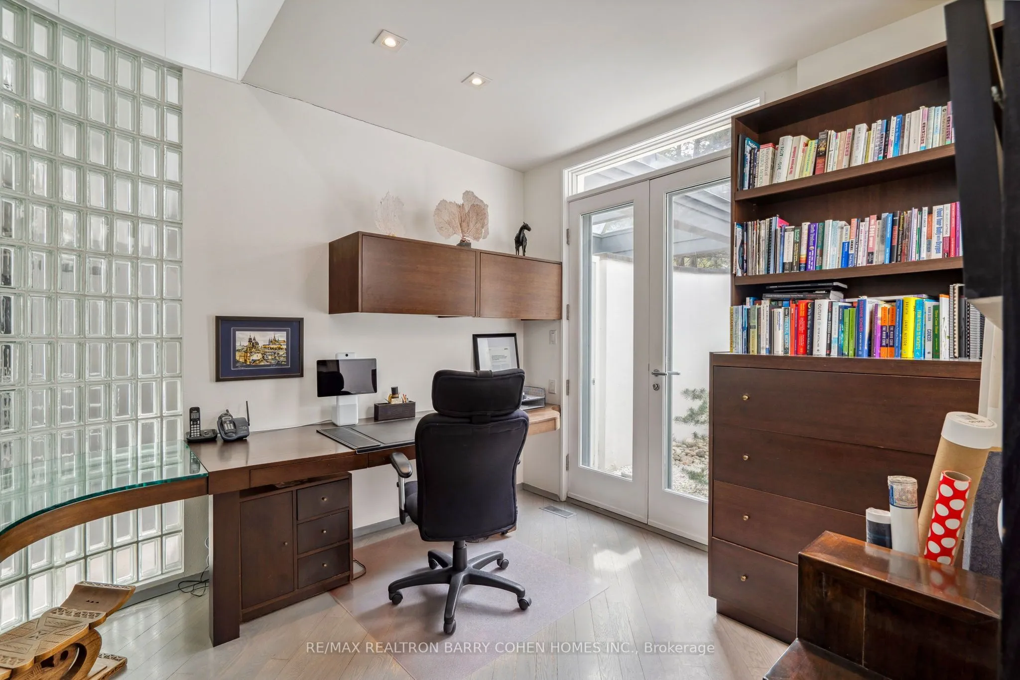 18 Timberglade Court, ON M2L 2Y2