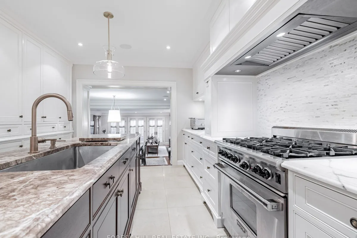 80 Old Forest Hill Road, ON M5P 2R5