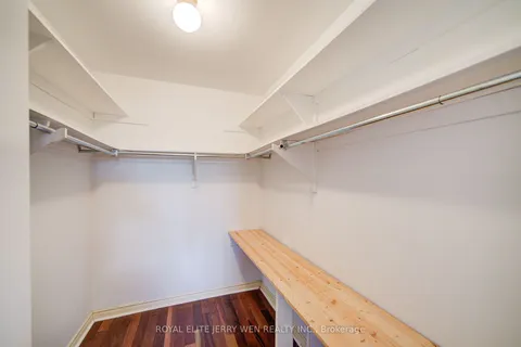 2908 Victoria Park Avenue, ON M2J 4B1