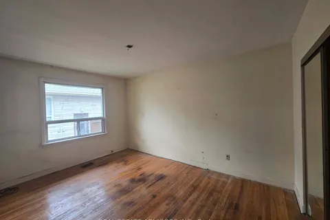 8 Virgilwood Drive, ON M2R 2B1