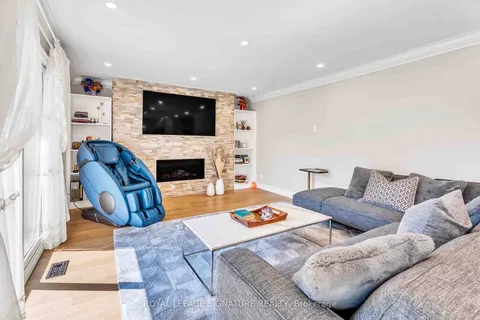 47 Tofino Crescent, ON M3B 1R9