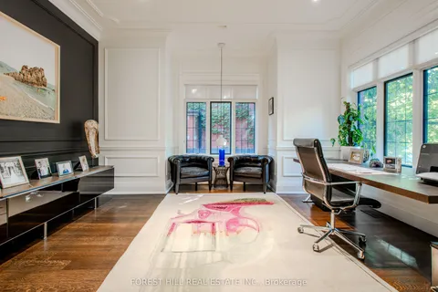 176 Balmoral Avenue, ON M4V 1J6