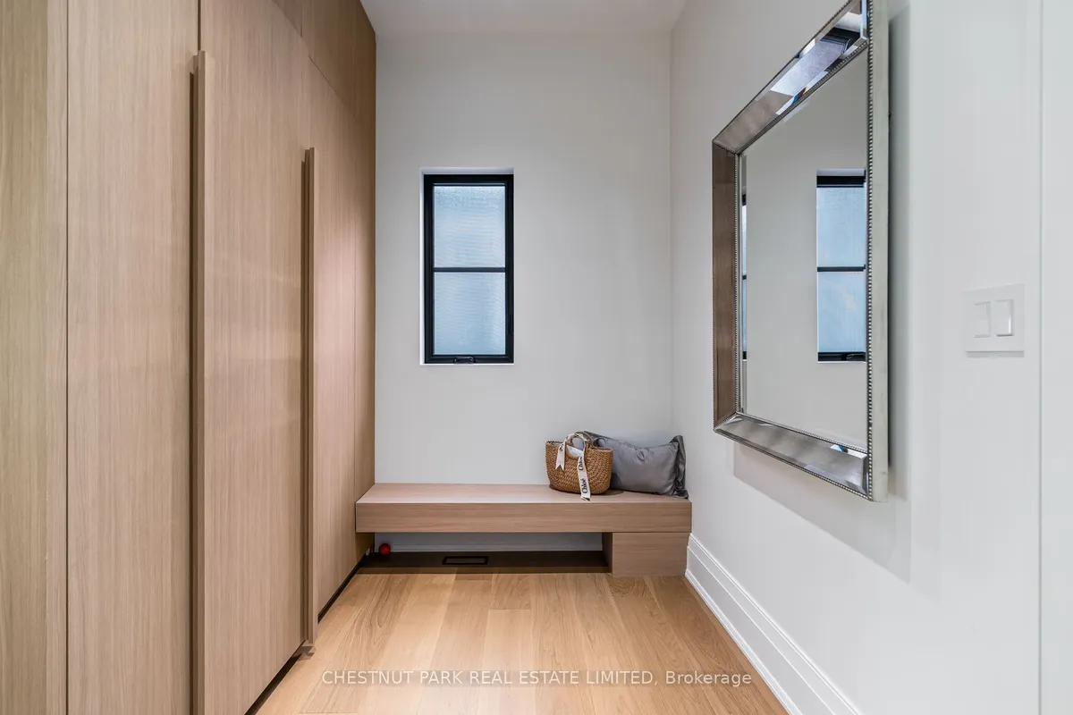 80 Lynwood Avenue, ON M4V 1K4