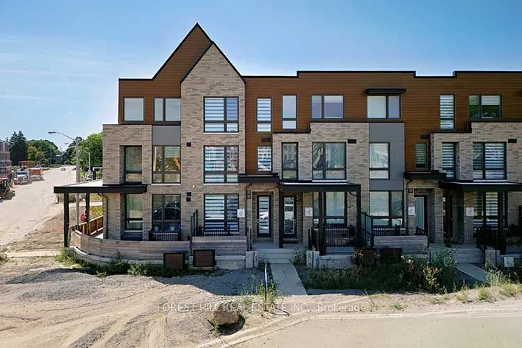 4 Deep Roots Terrace, ON M6A 2M2