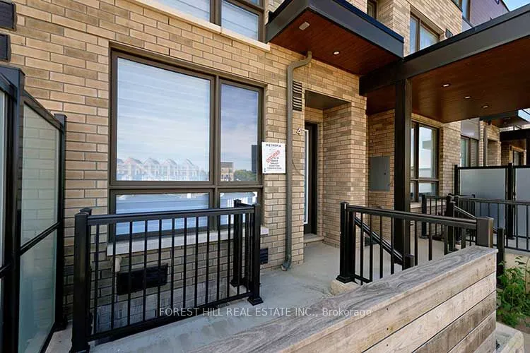 4 Deep Roots Terrace, ON M6A 2M2