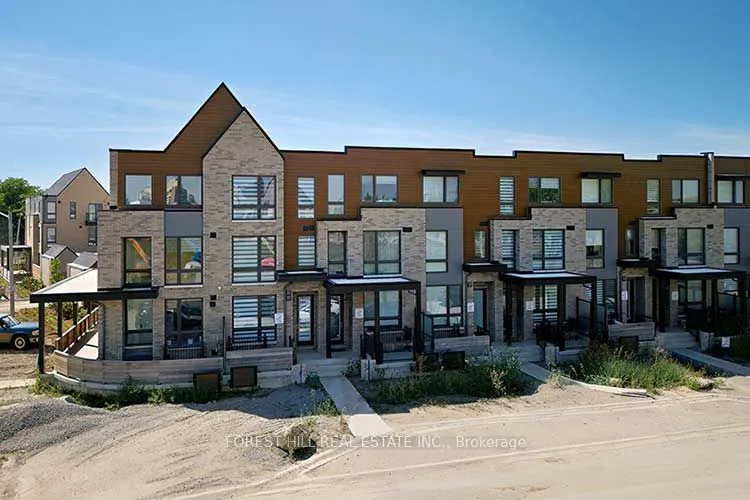 4 Deep Roots Terrace, ON M6A 2M2