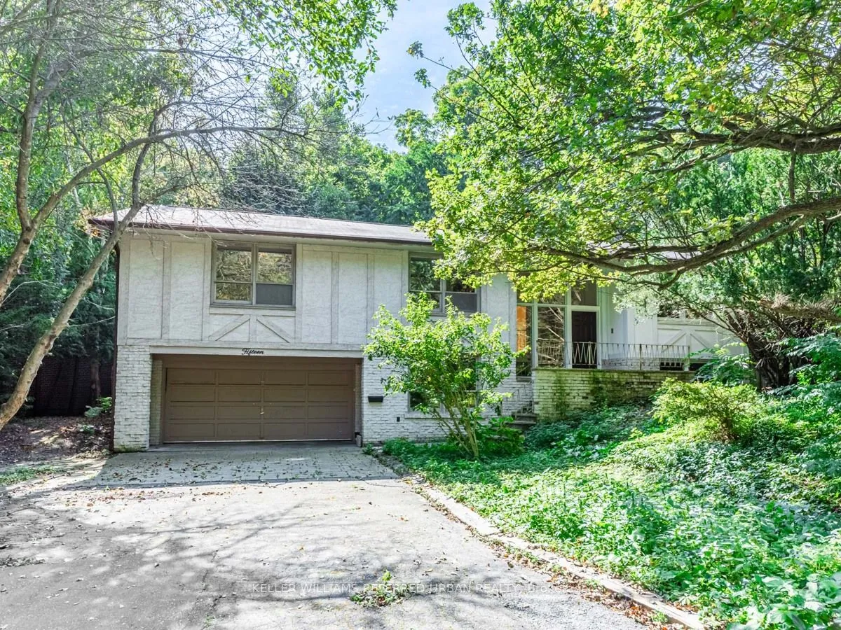 15 York Valley Crescent, ON M2P 1A8