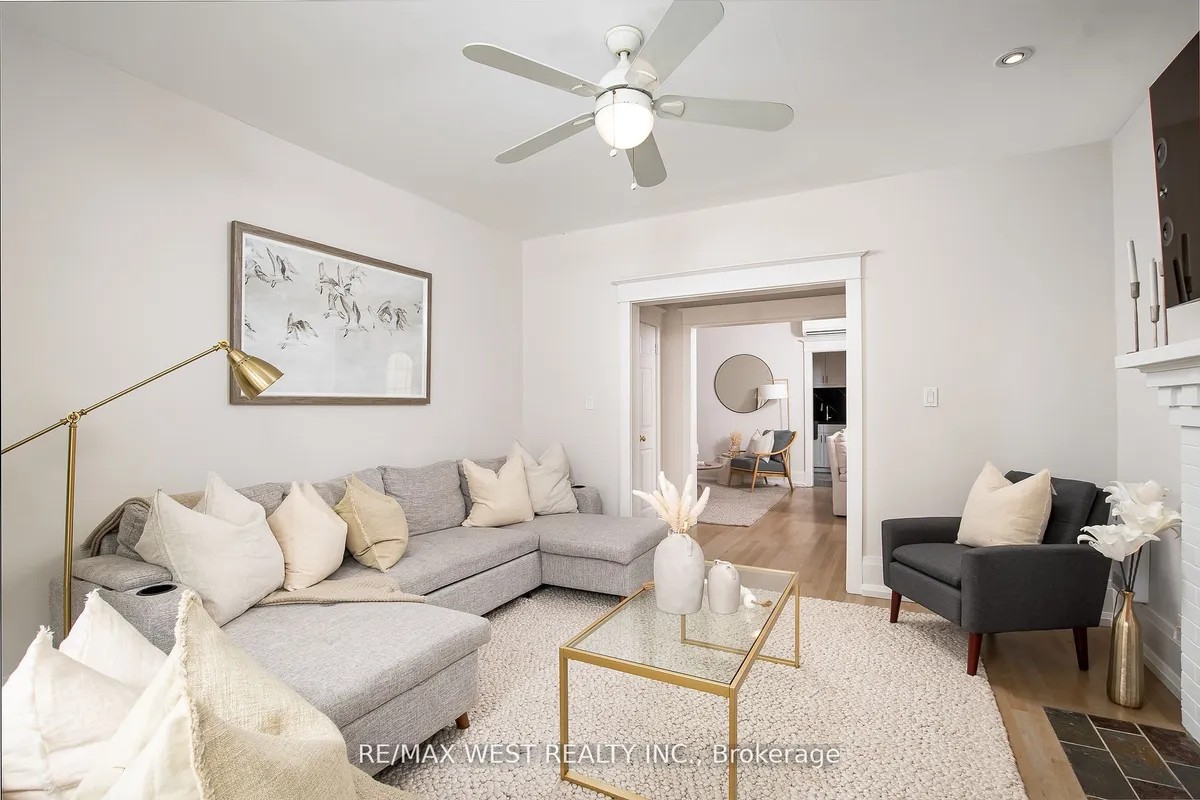 9 Humewood Drive, ON M6C 1C9