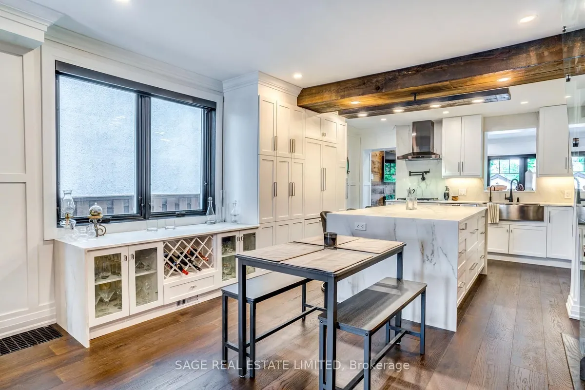 156 Craighurst Avenue, ON M4R 1K2