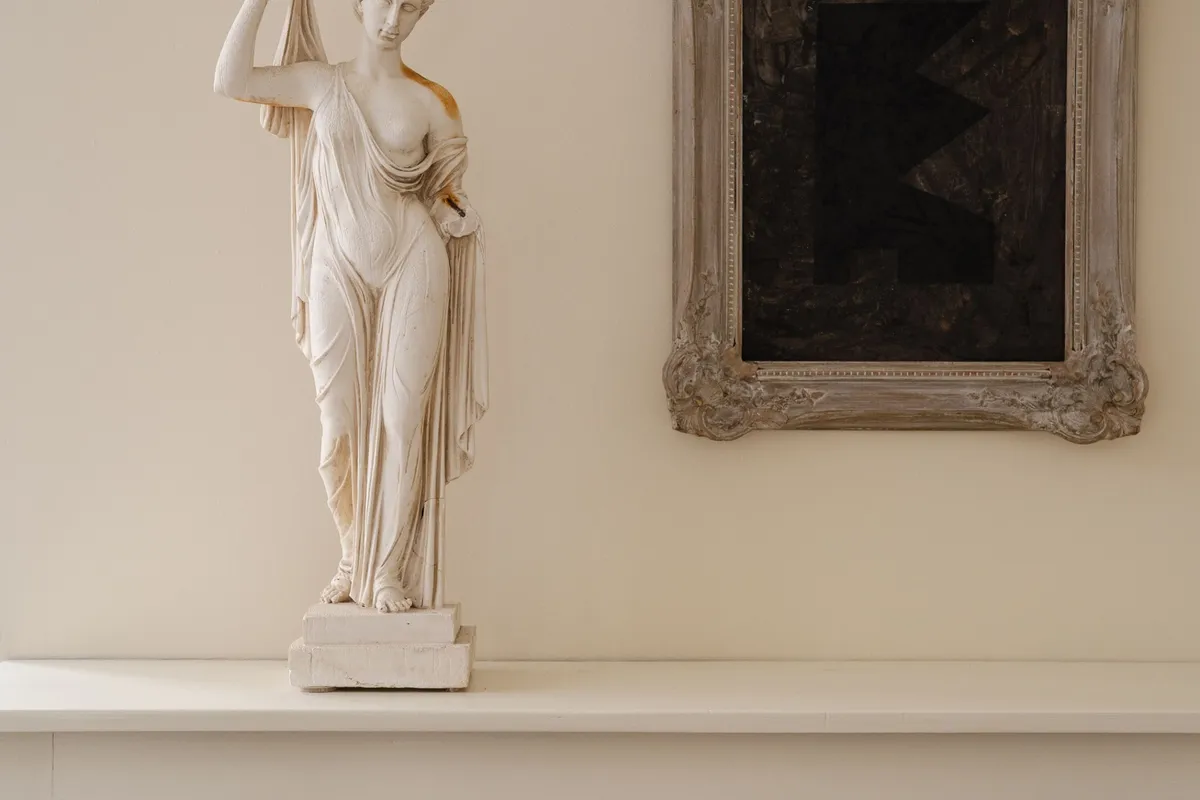 57 Castle Frank Road, ON M4W 2Z5