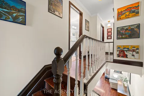 111 Seaton Street, ON M5A 2T2