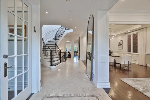 453 Glengrove Avenue, ON M5N 1X4