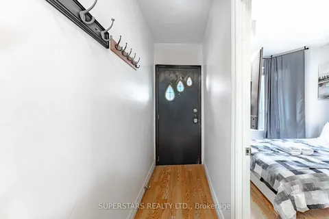 259 Claremont Street, ON M6J 2N1