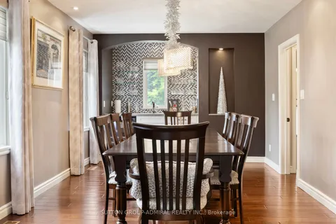 479 Hounslow Avenue, ON M2R 1J1