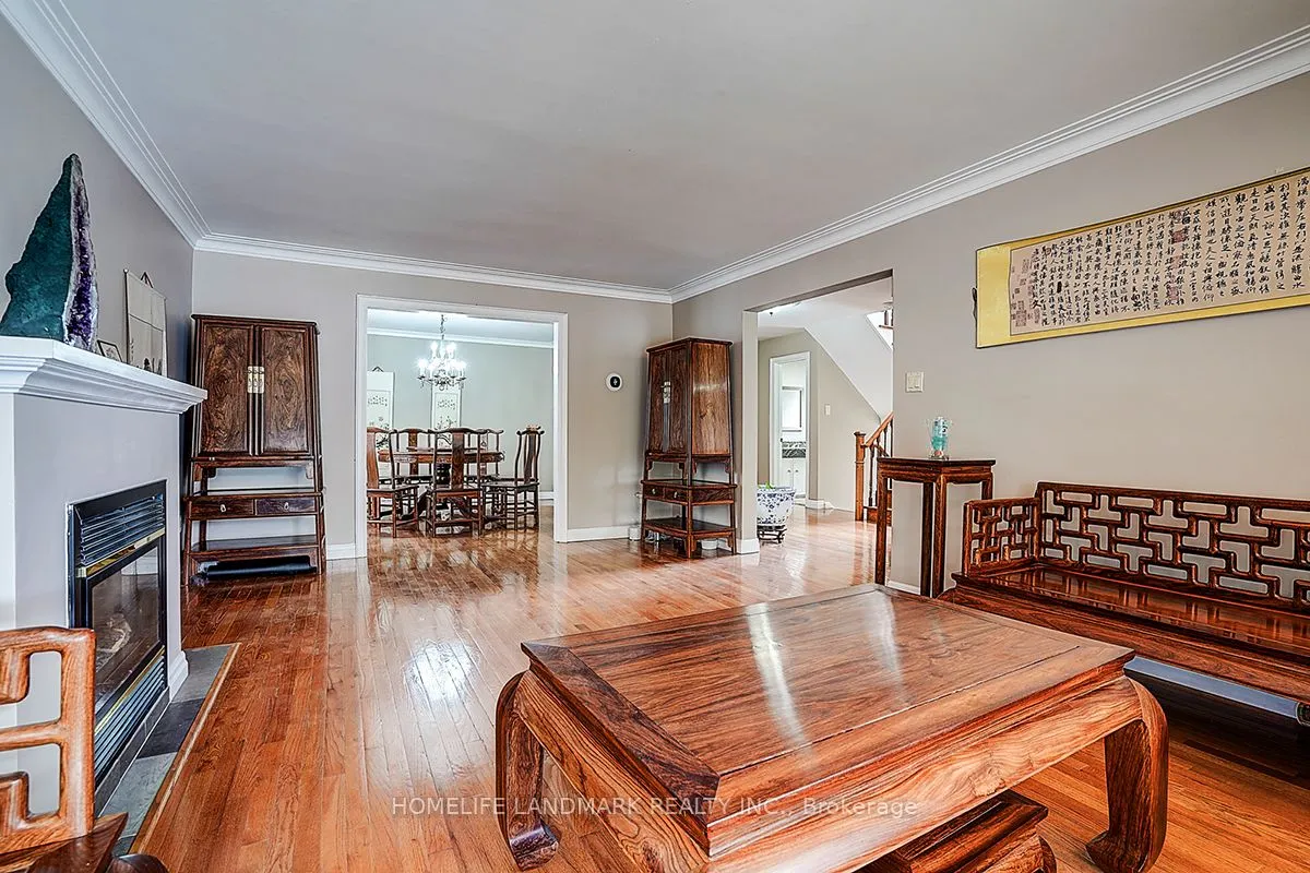 19 Stubbs Drive, ON M2L 2R2