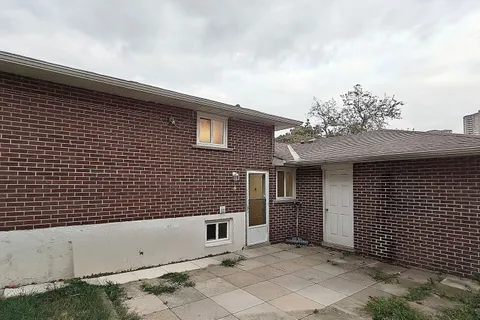 182 mcnicoll Avenue, ON M2N 3K7