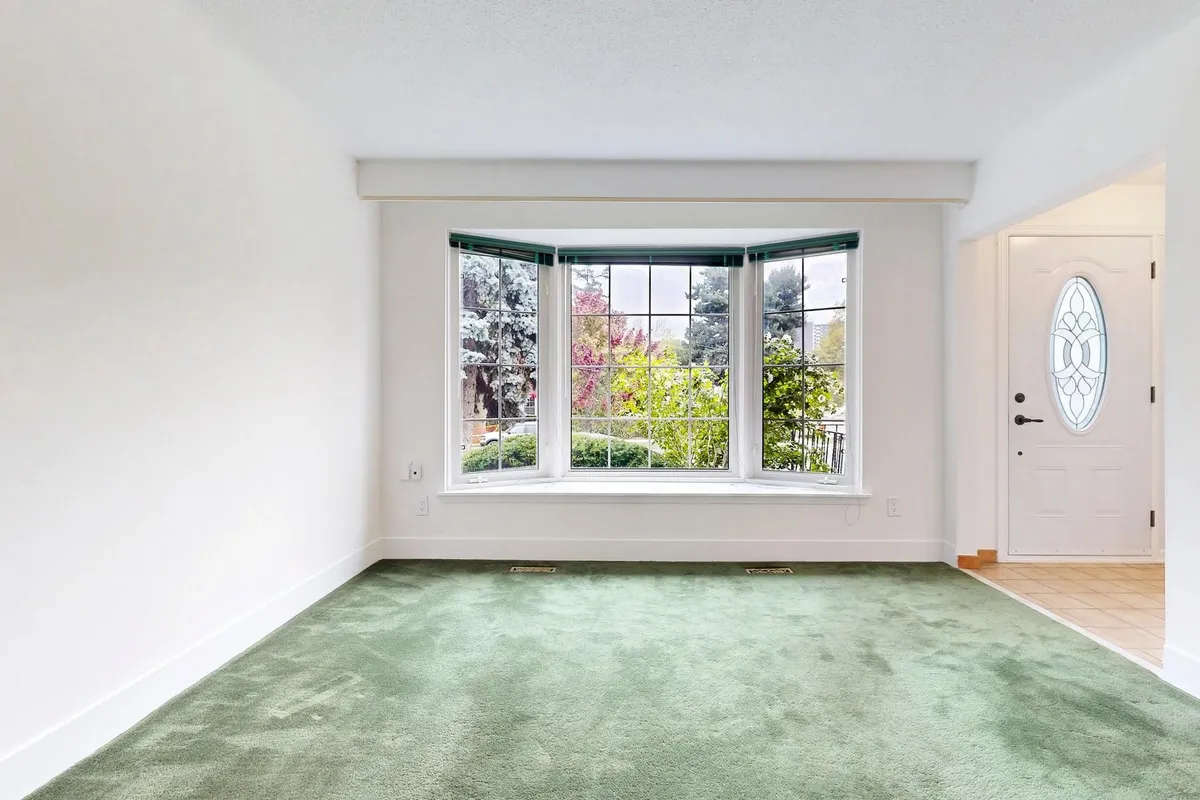 70 Crossbow Crescent, ON M2J 3M4