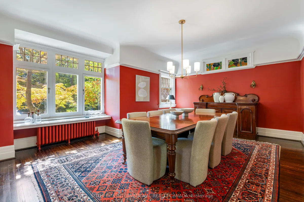 22 Binscarth Road, ON M4W 1Y1