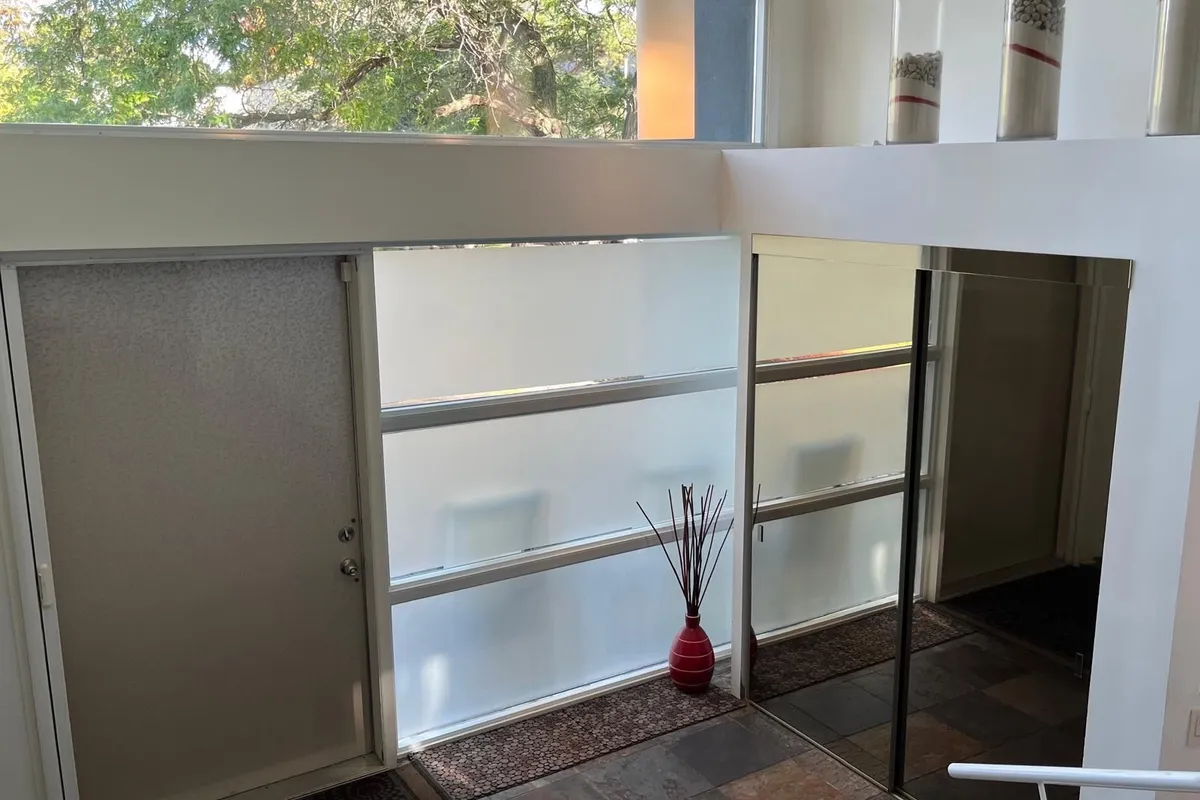 90 Berkinshaw Crescent, ON M3B 2T2