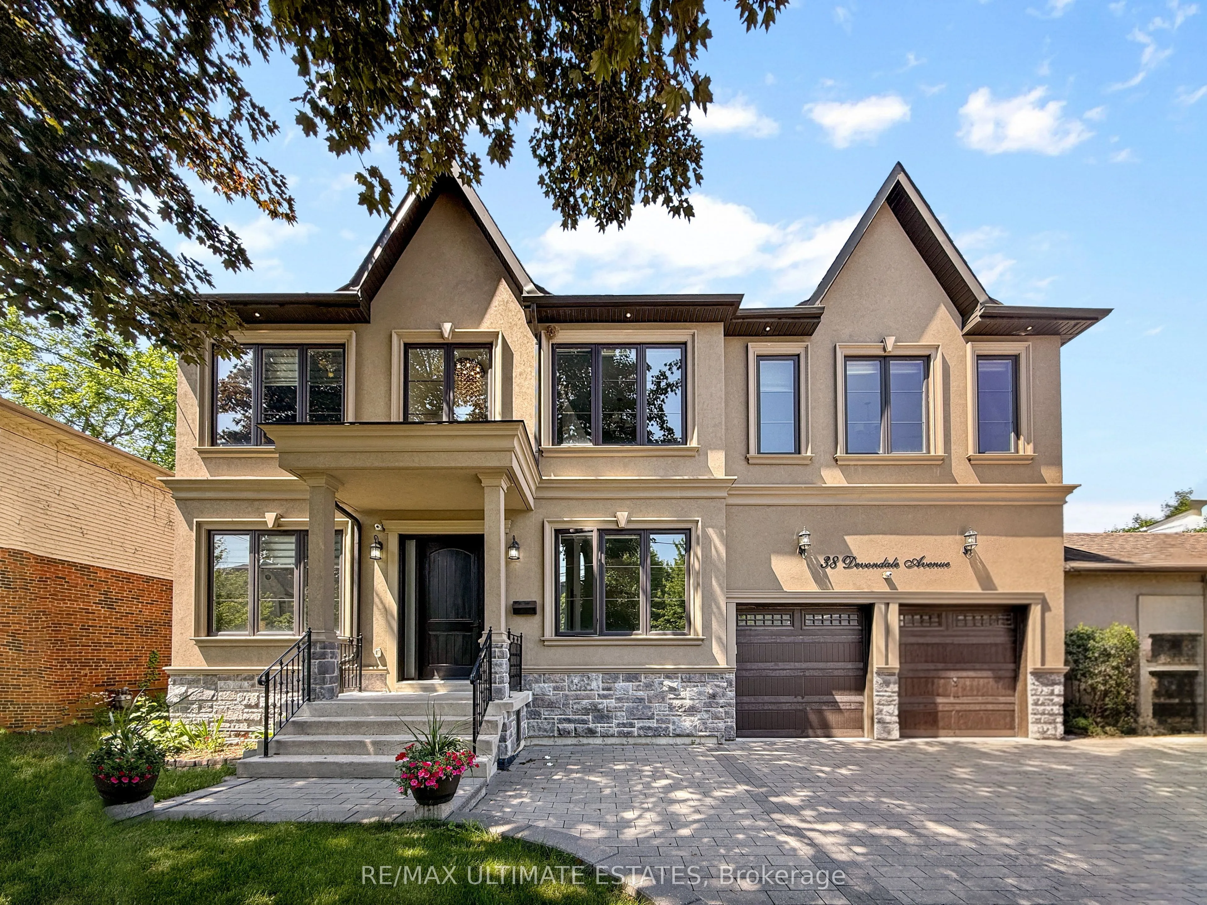 38 Devondale Avenue, ON M2R 2E2