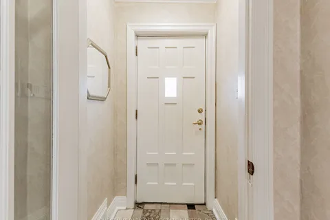 397 Cortleigh Boulevard, ON M5N 1R4