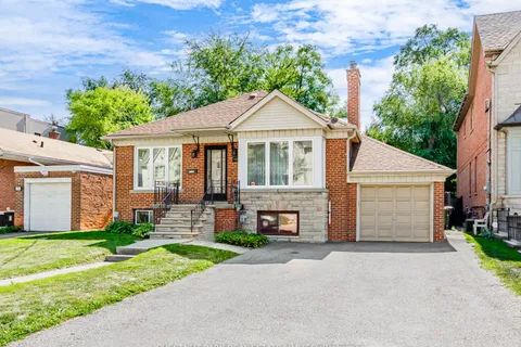 397 Cortleigh Boulevard, ON M5N 1R4