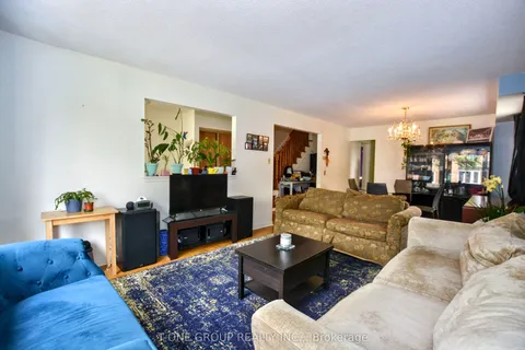 45 Henry Welsh Drive, ON M2R 3P3