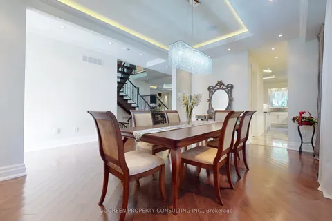 11 Elmview Avenue, ON M2N 2S5