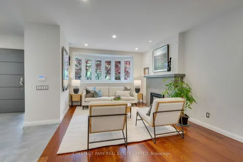 16 Inglewood Drive, ON M4T 1G8