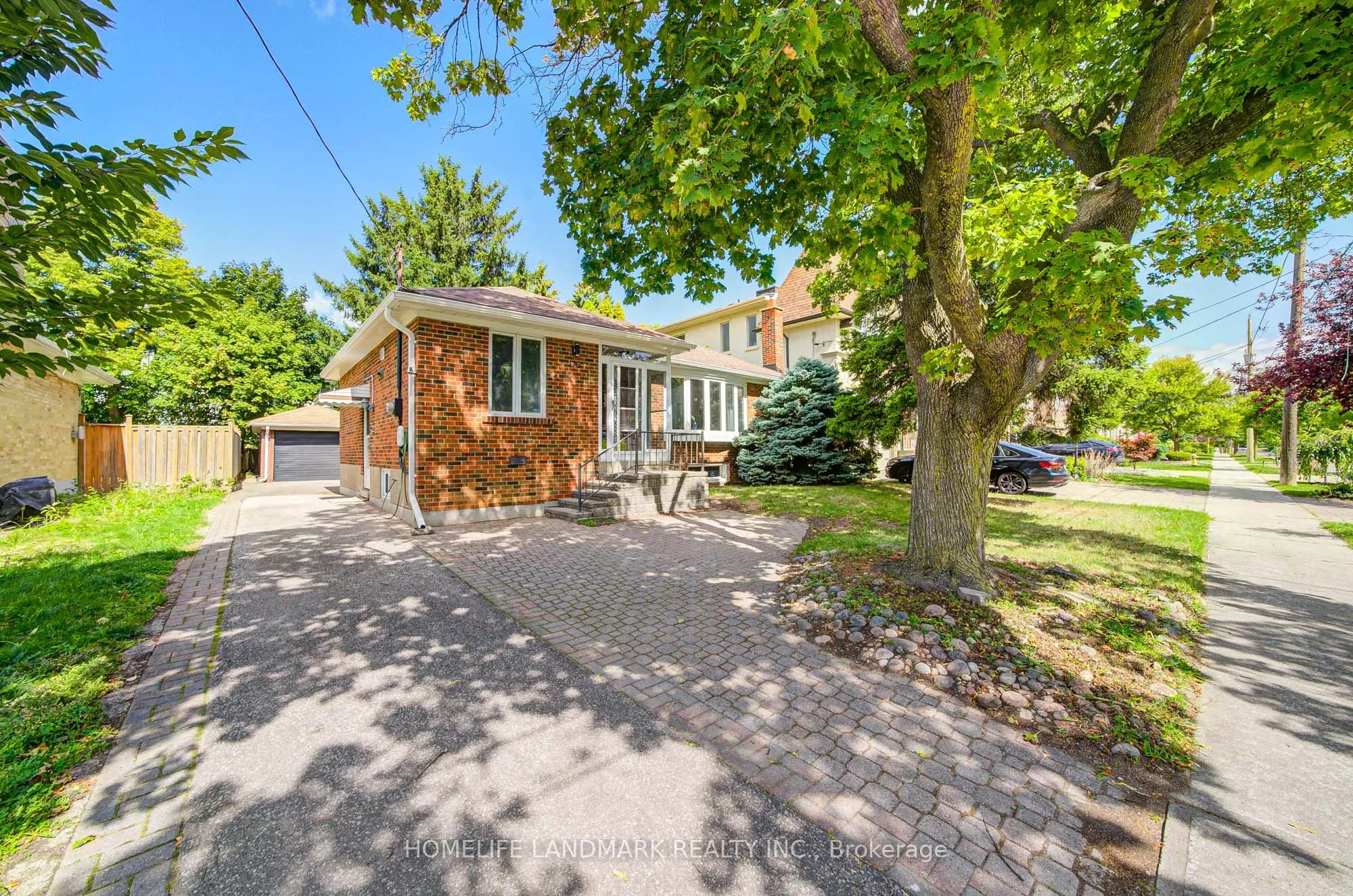 176 Mckee Avenue, ON M2N 4C7