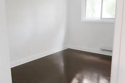 143 Silas Hill Drive, ON M2J 2X8