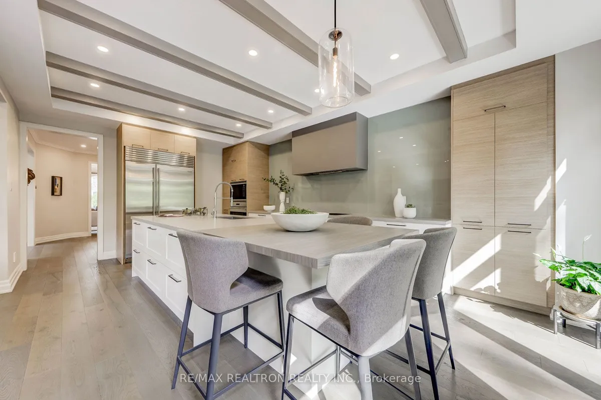 535 Brookdale Avenue, ON M5M 1S1