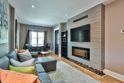 4 Belle Ayre Boulevard, ON M4S 2P7