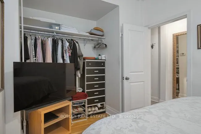 140 Dovercourt Road, ON M6J 3C4