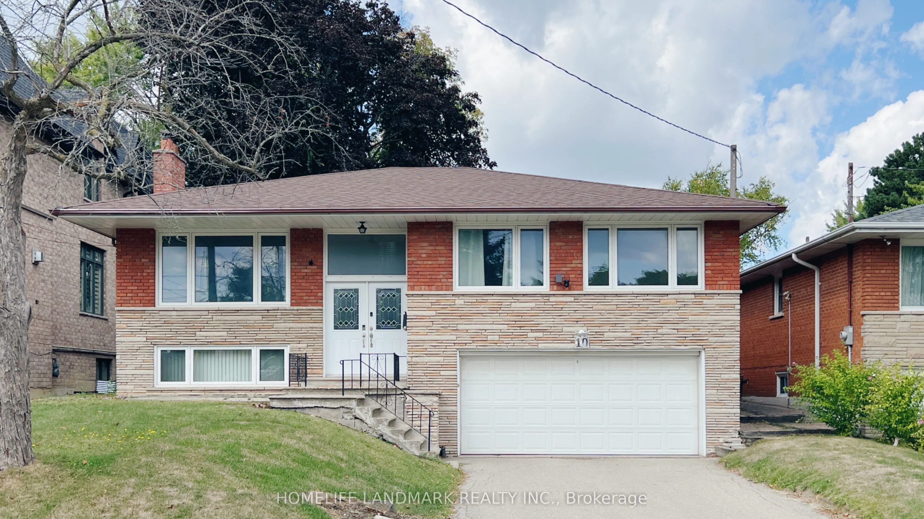 10 Silverview Drive, ON M2M 2B3